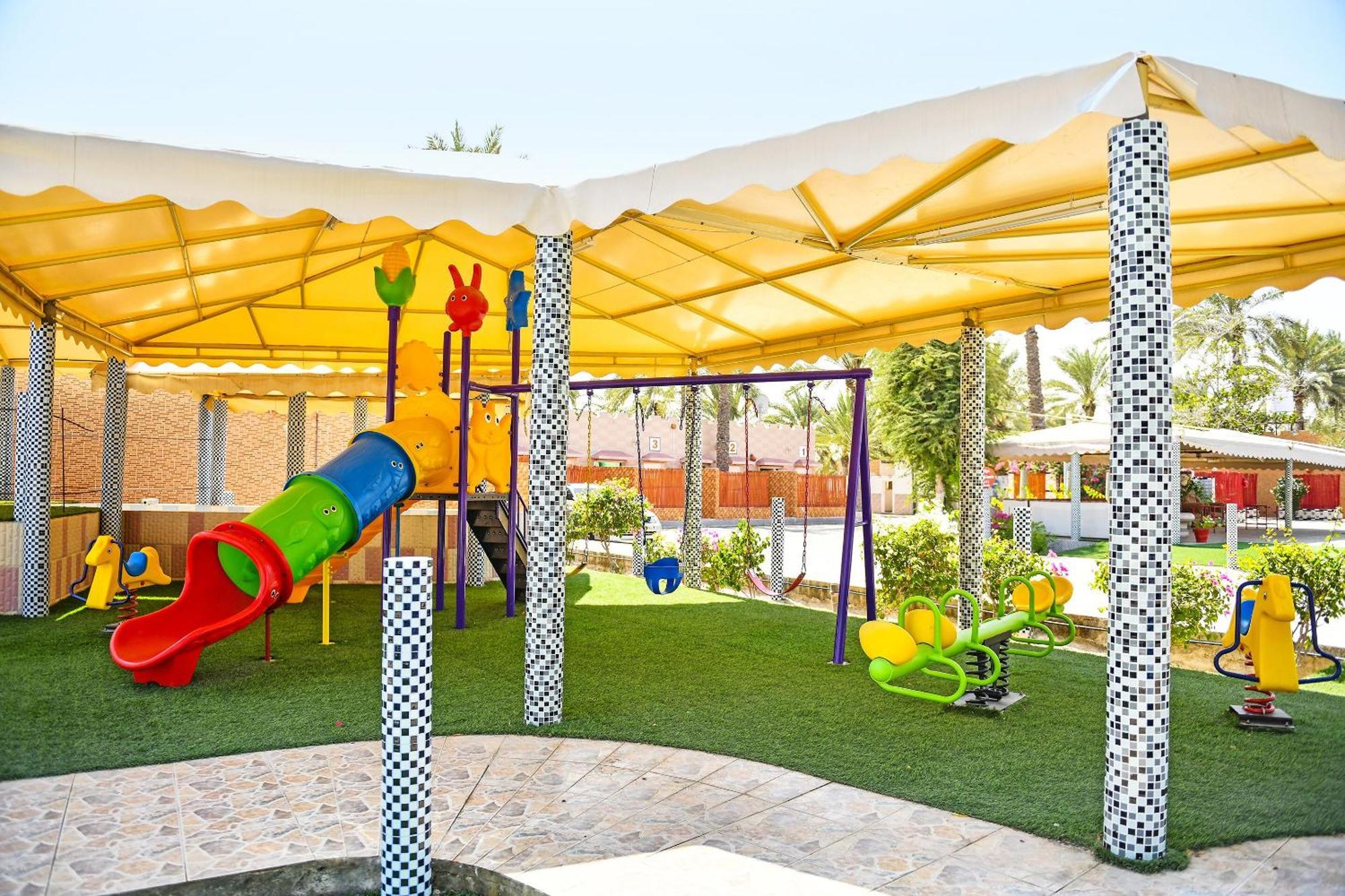 Oyo 138 Gulf Sand Motel Барка Екстериор снимка