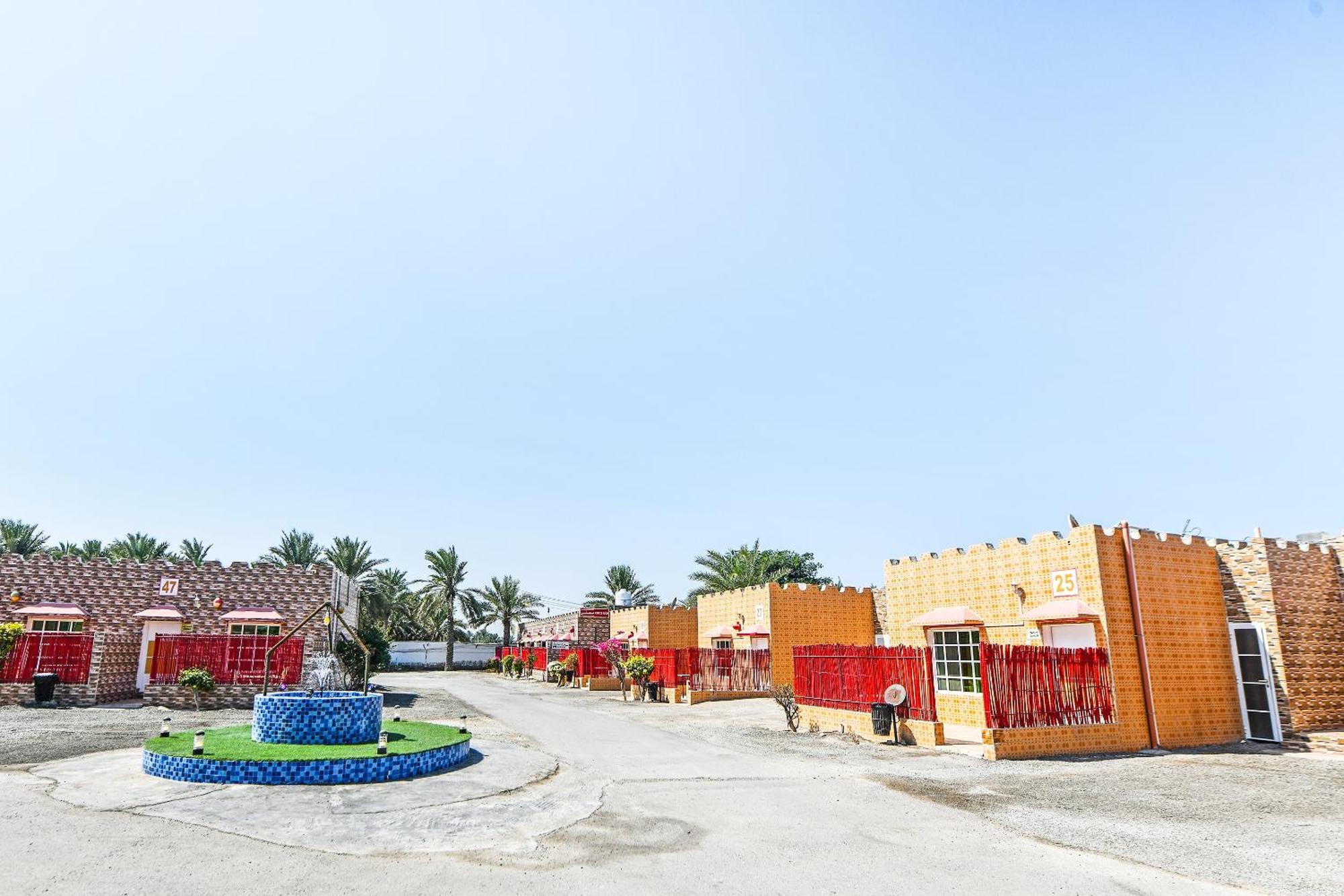 Oyo 138 Gulf Sand Motel Барка Екстериор снимка