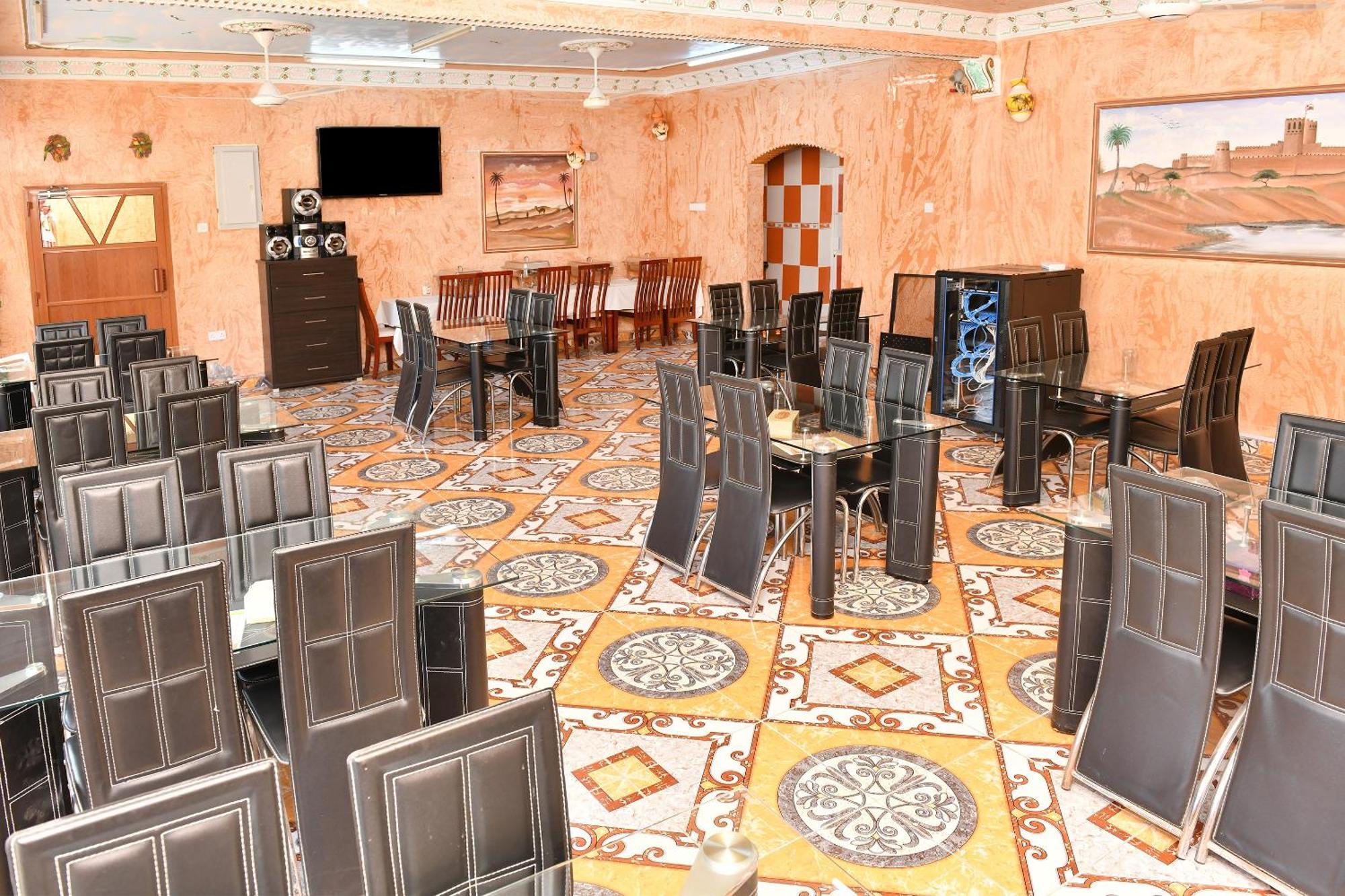 Oyo 138 Gulf Sand Motel Барка Екстериор снимка
