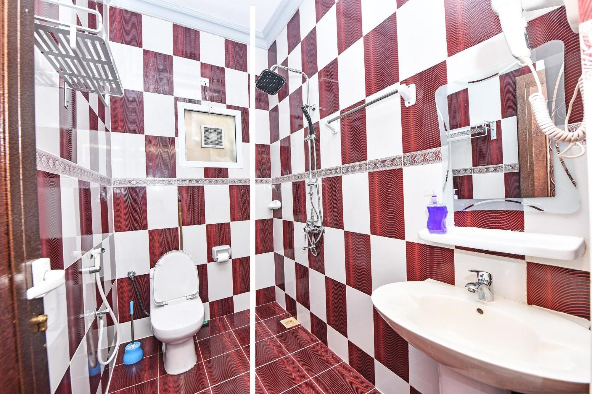 Oyo 138 Gulf Sand Motel Барка Екстериор снимка