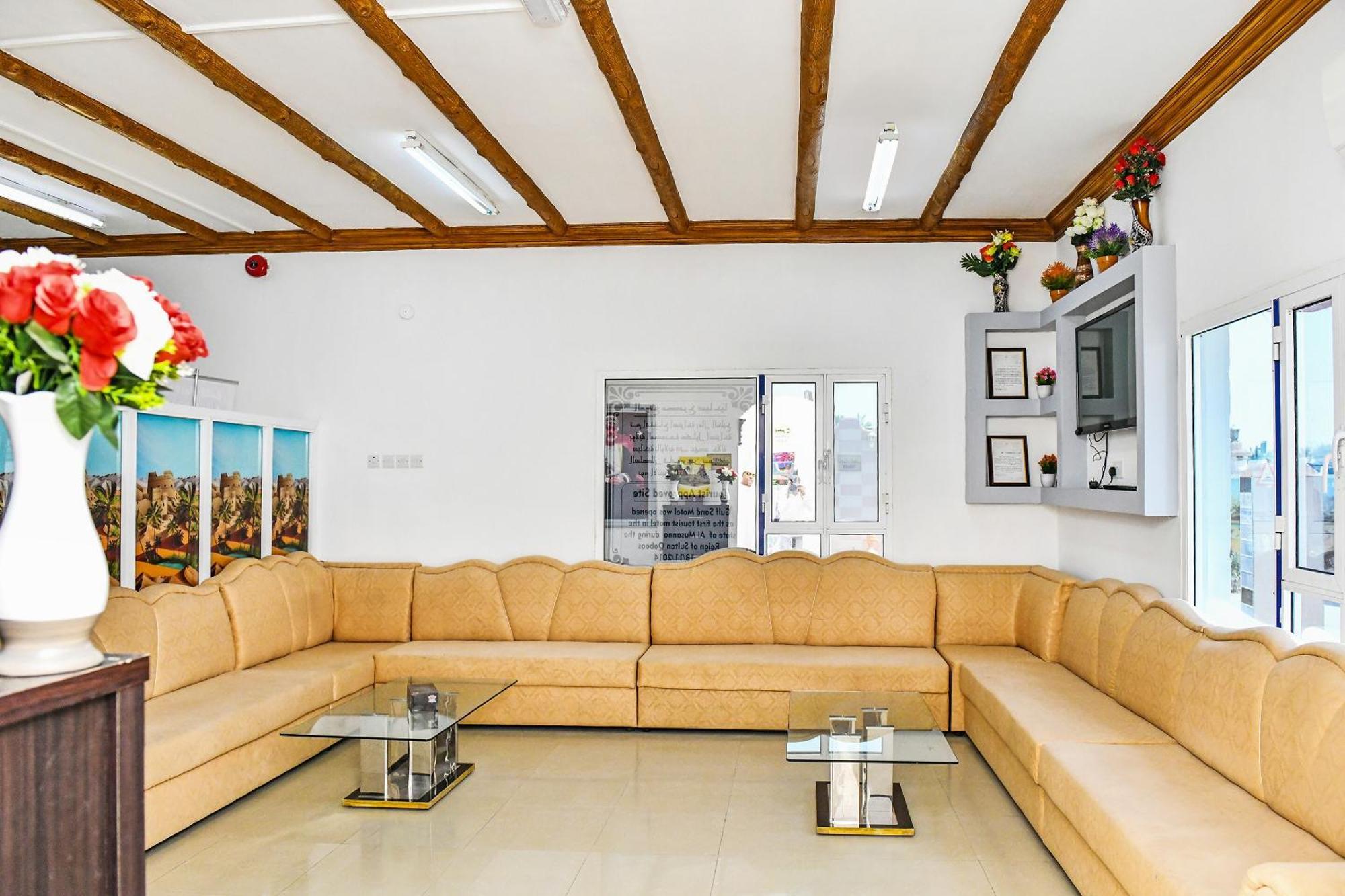 Oyo 138 Gulf Sand Motel Барка Екстериор снимка