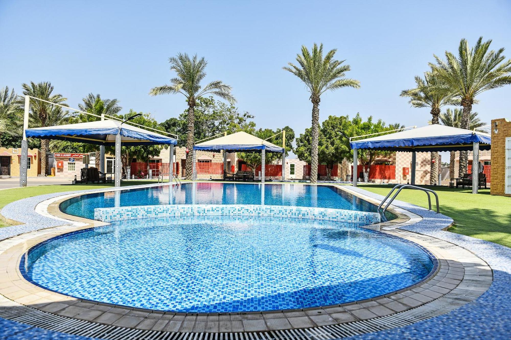 Oyo 138 Gulf Sand Motel Барка Екстериор снимка
